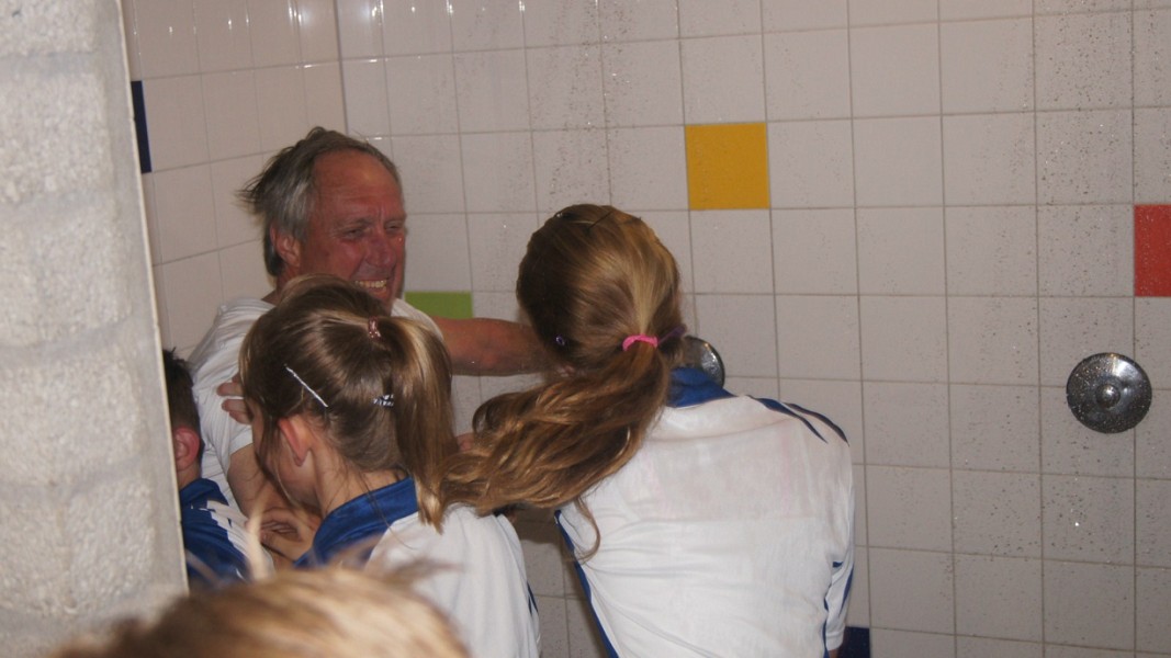 DSC01366 [1600x1200]-site.jpg